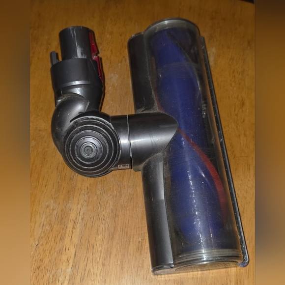 Dyson V7 Animal Floor Attachment Roller - Picture 2 of 5